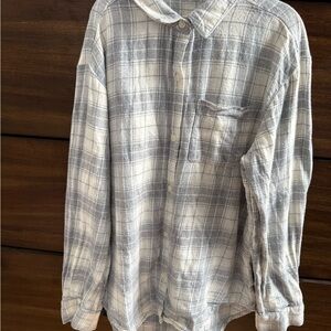 Old Navy Gray and White Girls Casual Button Down Shirt